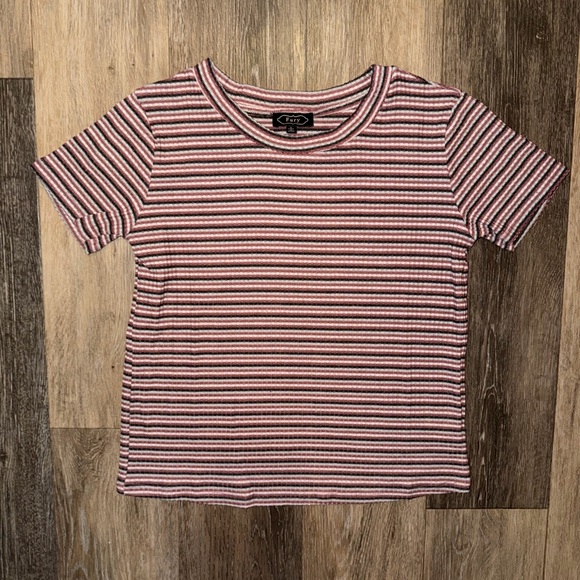 NWT Fury Mauve, Black, Gray, & White Striped Women’s Boutique Crop Top - Picture 4 of 6